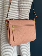 Lade das Bild in den Galerie-Viewer, LOUIS VUITTON MÉTIS EMPREINTE