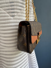 Lade das Bild in den Galerie-Viewer, LOUIS VUITTON MARCEAU