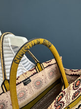 Lade das Bild in den Galerie-Viewer, DIOR TOTE BOOK