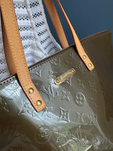 Lade das Bild in den Galerie-Viewer, LOUIS VUITTON BELLEVUE