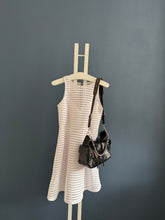 Lade das Bild in den Galerie-Viewer, LOUIS VUITTON CARRYALL CARGO VIBE