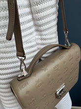 Lade das Bild in den Galerie-Viewer, MCM BAG
