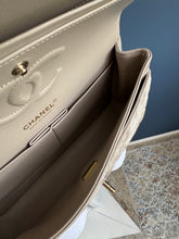Lade das Bild in den Galerie-Viewer, CHANEL DOUBLE FLAP WILDLEDER