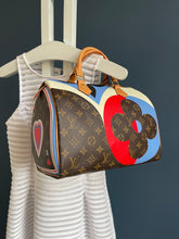 Lade das Bild in den Galerie-Viewer, LOUIS VUITTON SPEEDY 30 GAME ON