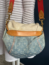 Lade das Bild in den Galerie-Viewer, LOUIS VUITTON SUNSHINE BLUE DENIM