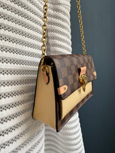 Lade das Bild in den Galerie-Viewer, LOUIS VUITTON VAVIN CHAIN