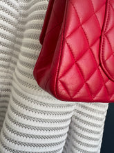 Lade das Bild in den Galerie-Viewer, CHANEL DOUBLE FLAP MEDIUM