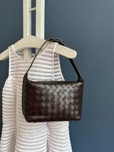 Lade das Bild in den Galerie-Viewer, BOTTEGA VENETA MINI WALLACE BAG