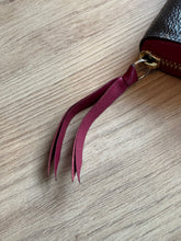 Lade das Bild in den Galerie-Viewer, LOUIS VUITTON ZIPPY MULTICARTS