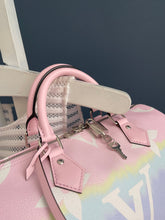 Lade das Bild in den Galerie-Viewer, LOUIS VUITTON SPEEDY 30 ESCALE