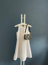 Lade das Bild in den Galerie-Viewer, LOUIS VUITTON POCHETTE BICOLOR