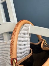 Lade das Bild in den Galerie-Viewer, LOUIS VUITTON ARTSY MM