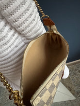 Lade das Bild in den Galerie-Viewer, LOUIS VUITTON EVA