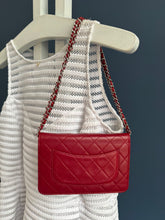 Lade das Bild in den Galerie-Viewer, CHANEL WOC