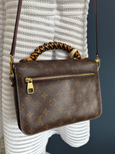 Lade das Bild in den Galerie-Viewer, LOUIS VUITTON MÉTIS