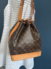 Lade das Bild in den Galerie-Viewer, LOUIS VUITTON NOÉ GRANDE