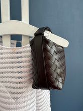 Lade das Bild in den Galerie-Viewer, BOTTEGA VENETA MINI WALLACE BAG
