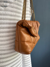 Lade das Bild in den Galerie-Viewer, YSL PUFFER