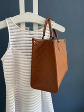 Lade das Bild in den Galerie-Viewer, LOUIS VUITTON ONTHEGO MM