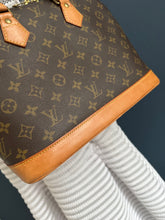 Lade das Bild in den Galerie-Viewer, LOUIS VUITTON ALMA PM