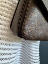 Lade das Bild in den Galerie-Viewer, LOUIS VUITTON MÉTIS