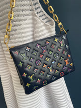Lade das Bild in den Galerie-Viewer, LOUIS VUITTON COUSSIN PM