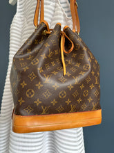 Lade das Bild in den Galerie-Viewer, LOUIS VUITTON NOÉ GRANDE