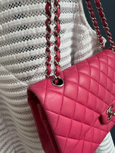 Lade das Bild in den Galerie-Viewer, CHANEL DOUBLE FLAP MEDIUM