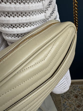 Lade das Bild in den Galerie-Viewer, YSL MINI LOU