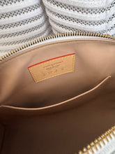 Lade das Bild in den Galerie-Viewer, LOUIS VUITTON X MURAKAMI SPEEDY SOFT 30