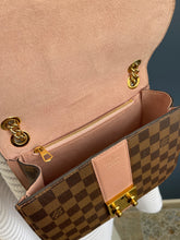 Lade das Bild in den Galerie-Viewer, LOUIS VUITTON WIGHT