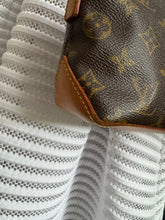 Lade das Bild in den Galerie-Viewer, LOUIS VUITTON TROTTRUR