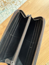 Lade das Bild in den Galerie-Viewer, BOTTEGA VENETA GELDBÖRSE