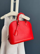Lade das Bild in den Galerie-Viewer, LOUIS VUITTON ALMA PM