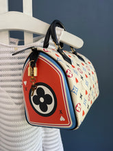 Lade das Bild in den Galerie-Viewer, LOUIS VUITTON SPEEDY 25 GAME ON