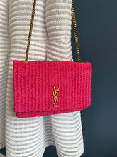 Lade das Bild in den Galerie-Viewer, YSL KATE RAFFIA BAG