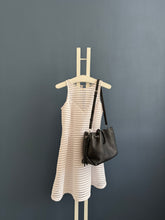 Lade das Bild in den Galerie-Viewer, LOUIS VUITTON BELLA TOTE MAHINA