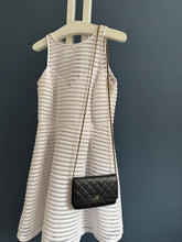 Lade das Bild in den Galerie-Viewer, CHANEL WOC