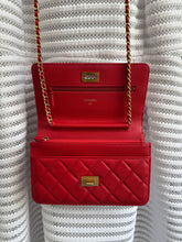 Lade das Bild in den Galerie-Viewer, CHANEL WOC