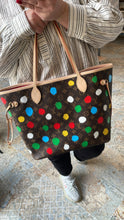 Lade das Bild in den Galerie-Viewer, LOUIS VUITTON NEVERFULL MM YAYOI KUSAMA DOTS