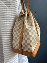 Lade das Bild in den Galerie-Viewer, LOUIS VUITTON NOÉ GRANDE