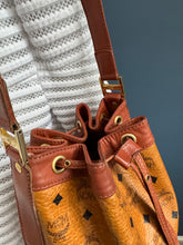 Lade das Bild in den Galerie-Viewer, MCM VINTAGE BEUTEL