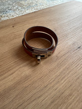 Lade das Bild in den Galerie-Viewer, HERMÉS KELLY DOUBLE TOUR ARMBAND
