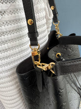 Lade das Bild in den Galerie-Viewer, LOUIS VUITTON NÉONOÉ EMPREINTE