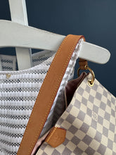 Lade das Bild in den Galerie-Viewer, LOUIS VUITTON GRACEFUL PM