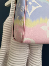 Lade das Bild in den Galerie-Viewer, LOUIS VUITTON SPEEDY 30 ESCALE