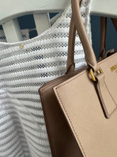 Lade das Bild in den Galerie-Viewer, PRADA BAG