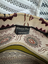 Lade das Bild in den Galerie-Viewer, DIOR TOTE BOOK
