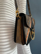 Lade das Bild in den Galerie-Viewer, LOUIS VUITTON MÉTIS BROGUE