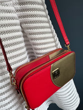Lade das Bild in den Galerie-Viewer, MCM CROSSBODY BAG